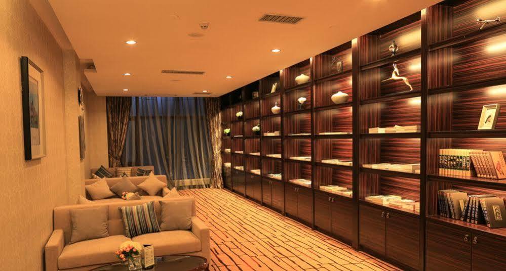 Country Garden Phoenix Hotel Kaiping Jiangmen Esterno foto